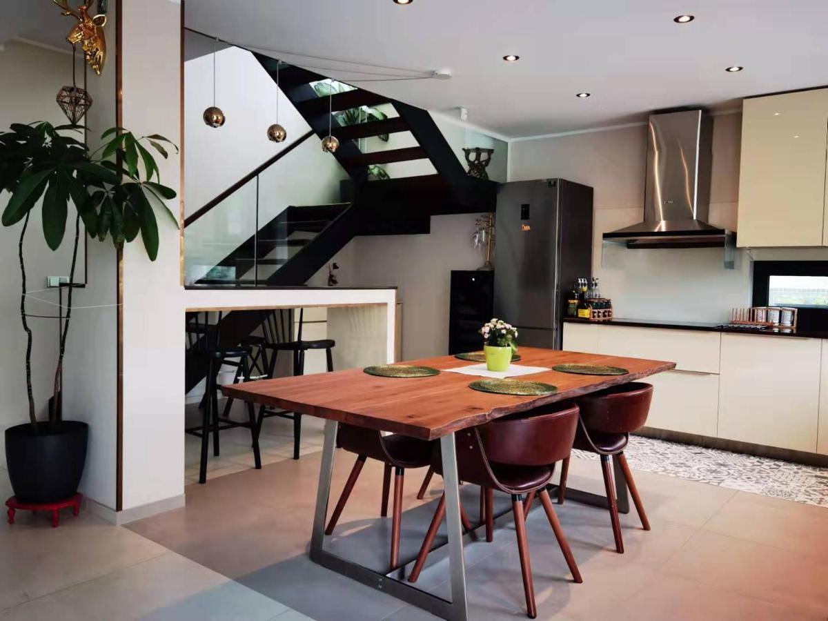 Yipin Villa Praha Eksteriør bilde